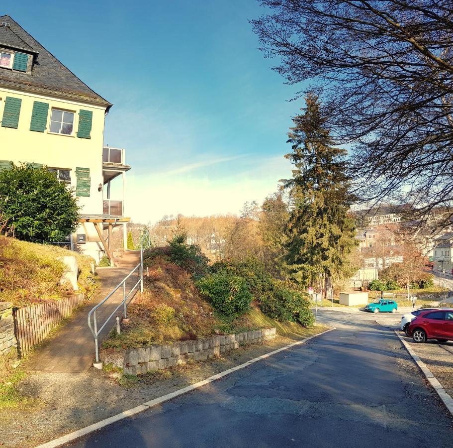 באד אלסטר Ferienwohnungen Villa Goldbrunnen מראה חיצוני תמונה